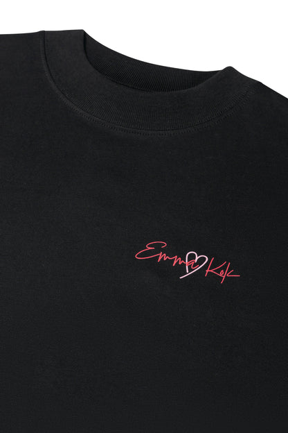 Emma’s oversized t-shirt